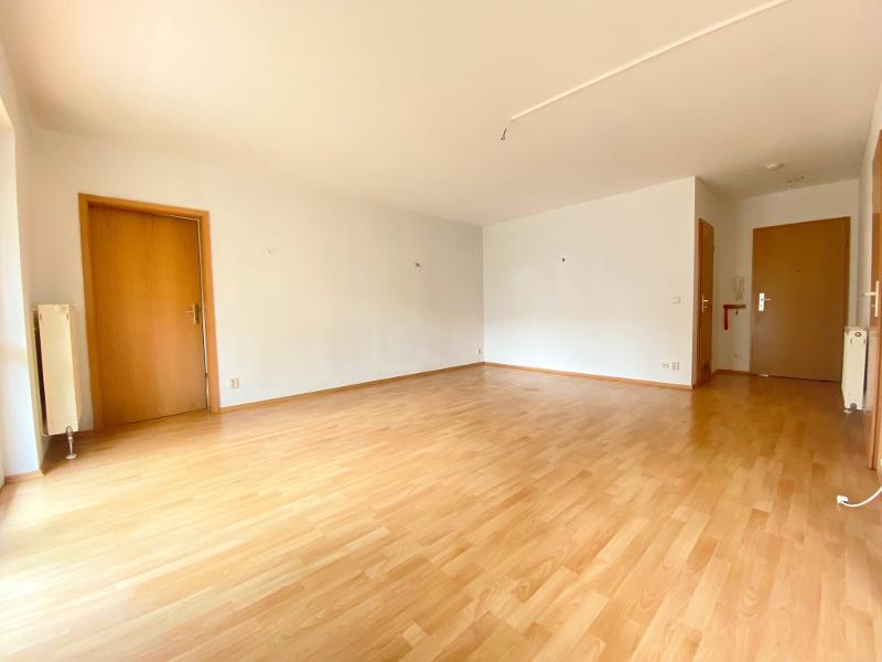 Blick zum Wohnungseingang Etagenwohnung Zeitz