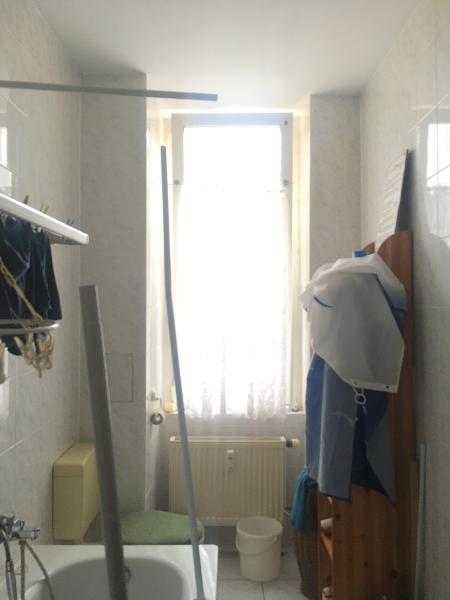 Bad mit Fenster Erdgeschosswohnung Zeitz
